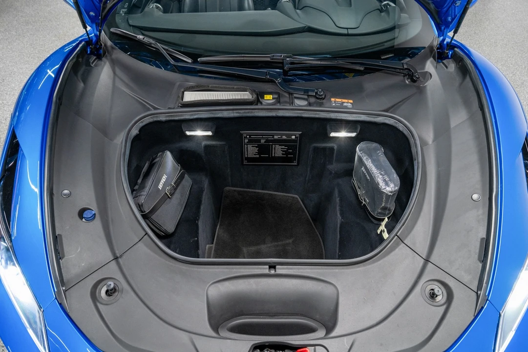 2021 Ferrari F8 Spider - Image 17 of 21