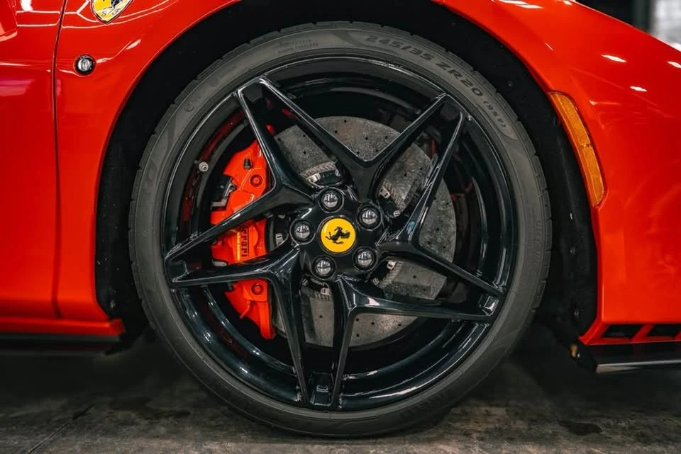 2021 Ferrari F8 Spider - Image 11 of 16