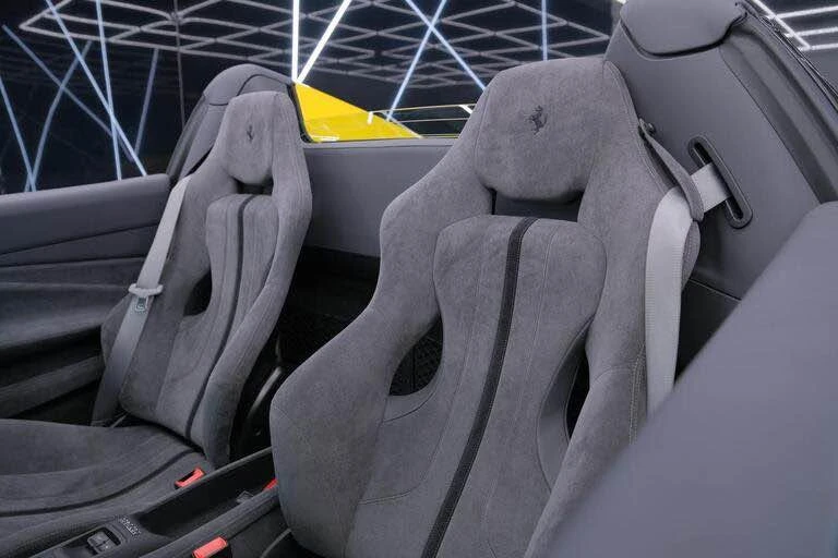 2021 Ferrari F8 Spider - Image 8 of 20