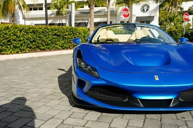2021 Ferrari F8 Spider - Image 6 of 21