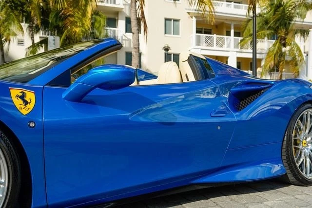 2021 Ferrari F8 Spider - Image 11 of 21