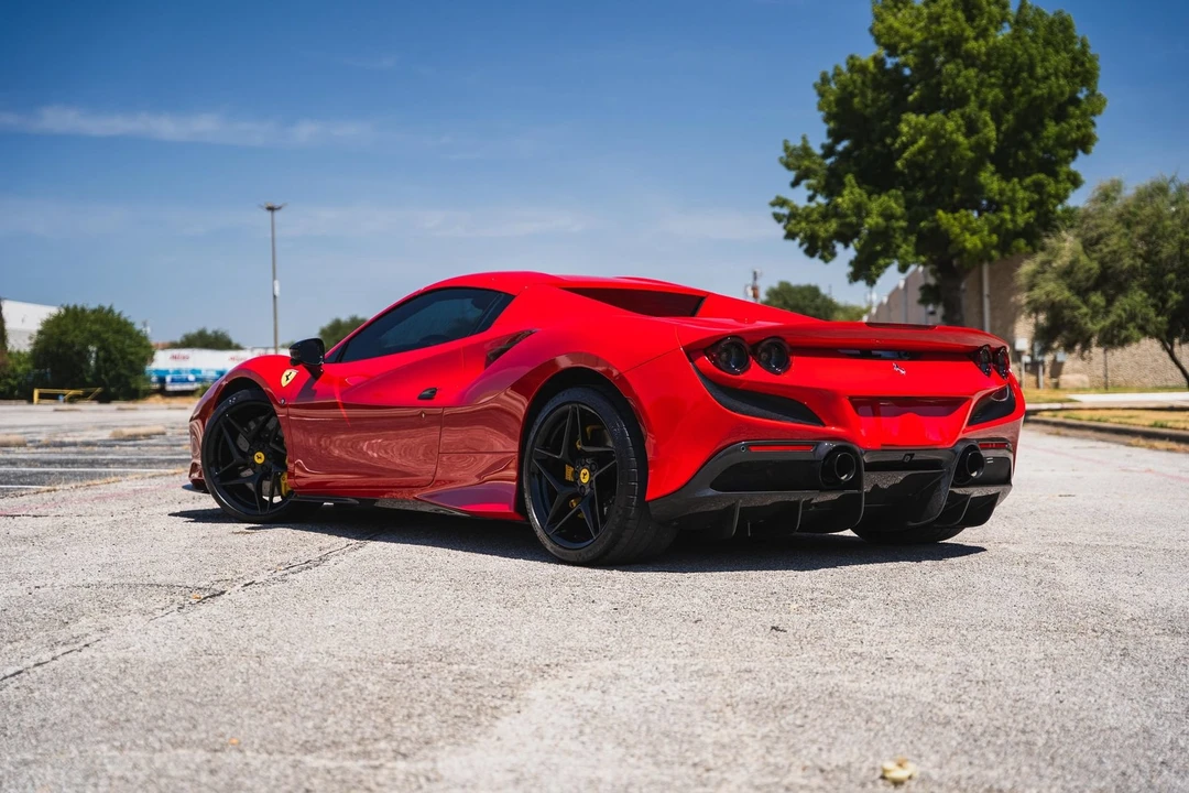 2021 Ferrari F8 Spider - Image 23 of 31