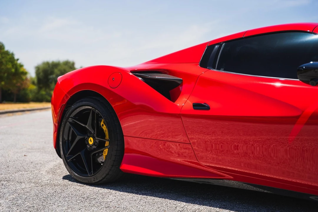 2021 Ferrari F8 Spider - Image 31 of 31