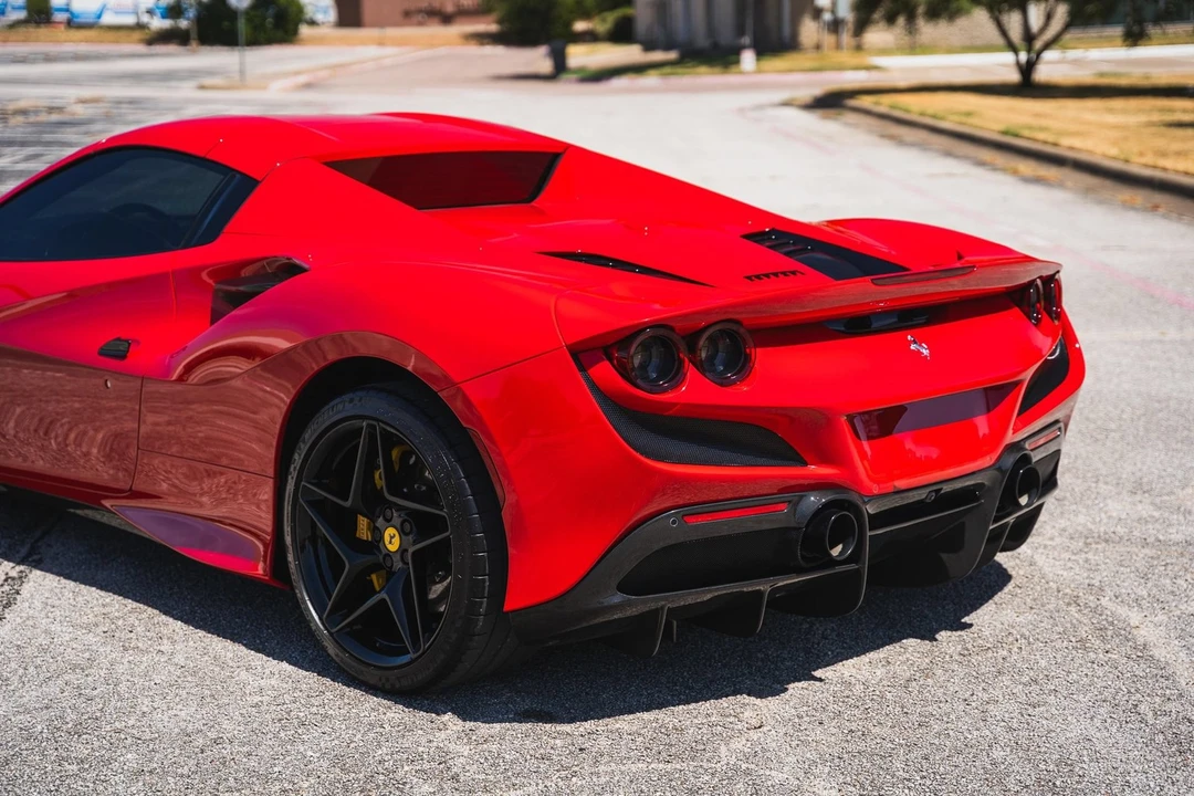 2021 Ferrari F8 Spider - Image 22 of 31