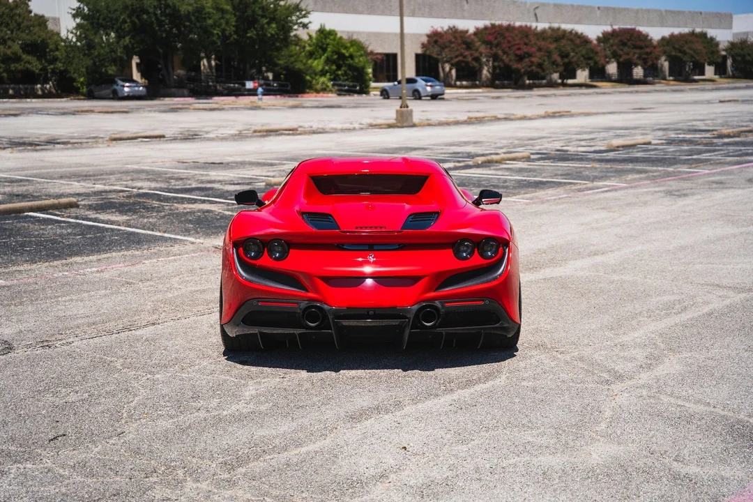 2021 Ferrari F8 Spider - Image 26 of 31