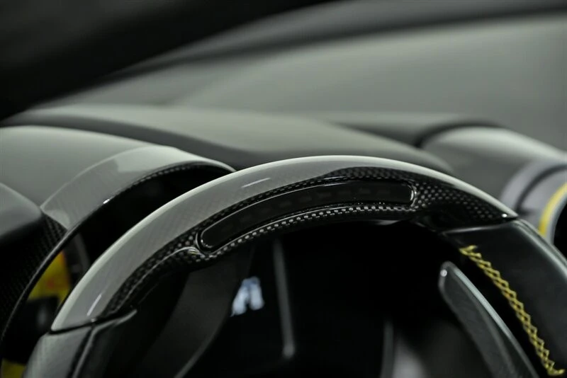 2021 Ferrari F8 Spider - Image 25 of 31
