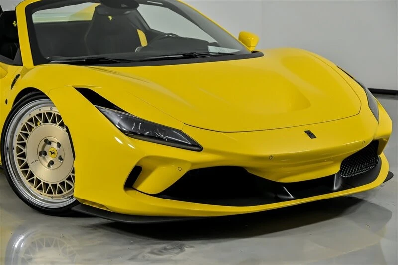 2021 Ferrari F8 Spider - Image 3 of 31