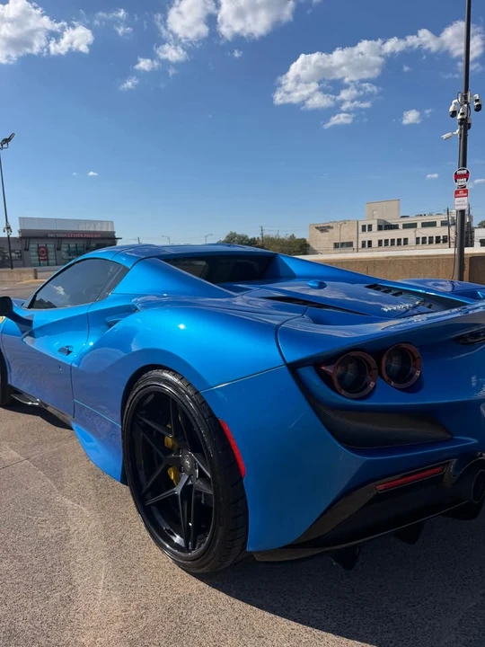 2021 Ferrari F8 Spider - Image 9 of 14