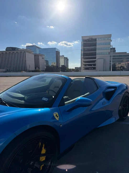 2021 Ferrari F8 Spider - Image 5 of 14