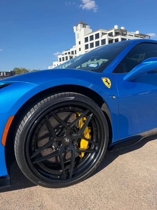 2021 Ferrari F8 Spider - Image 10 of 14