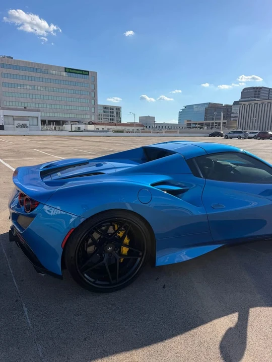 2021 Ferrari F8 Spider - Image 7 of 14