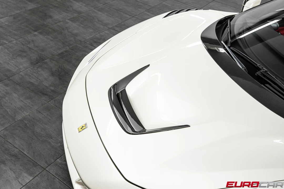 2021 Ferrari F8 Spider - Image 11 of 31