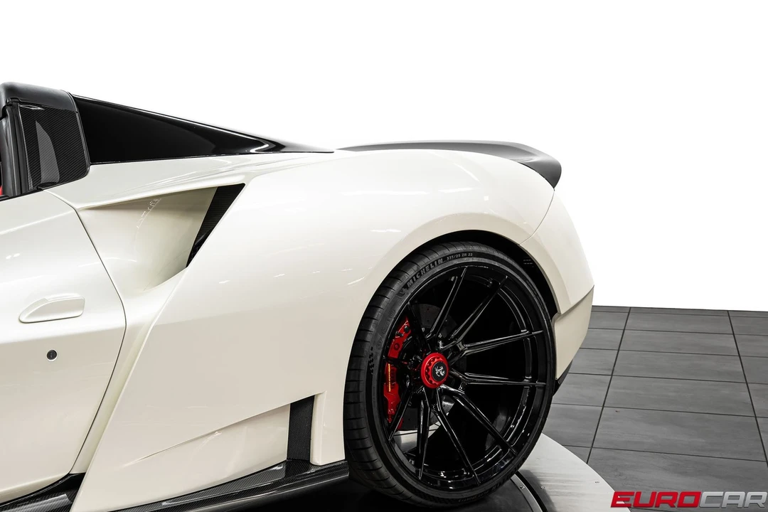 2021 Ferrari F8 Spider - Image 24 of 31