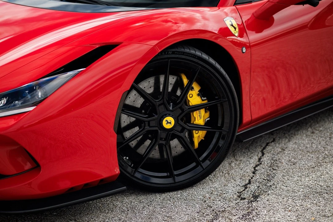 2021 Ferrari F8 Spider - Image 16 of 21