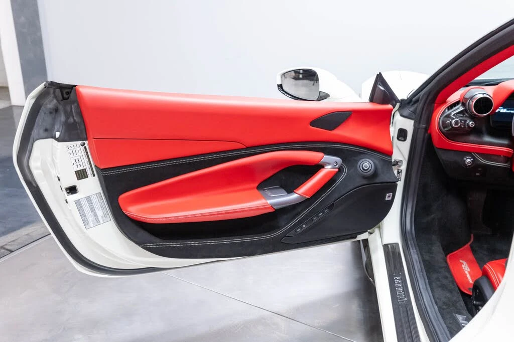 2021 Ferrari F8 Spider - Image 6 of 31
