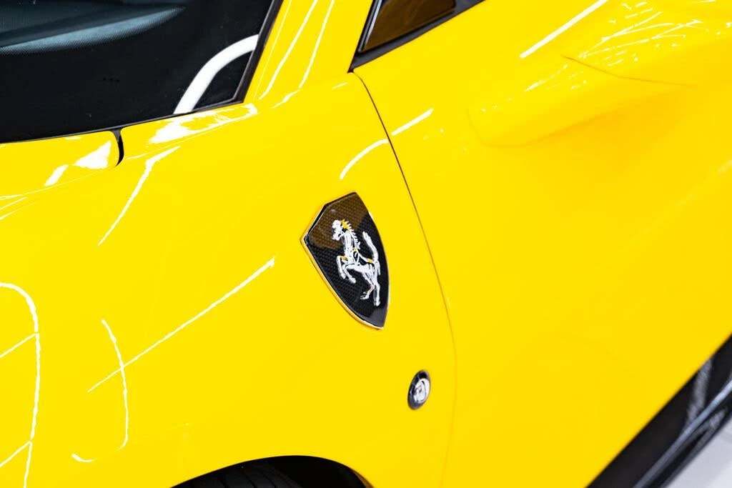2021 Ferrari F8 Spider - Image 11 of 31