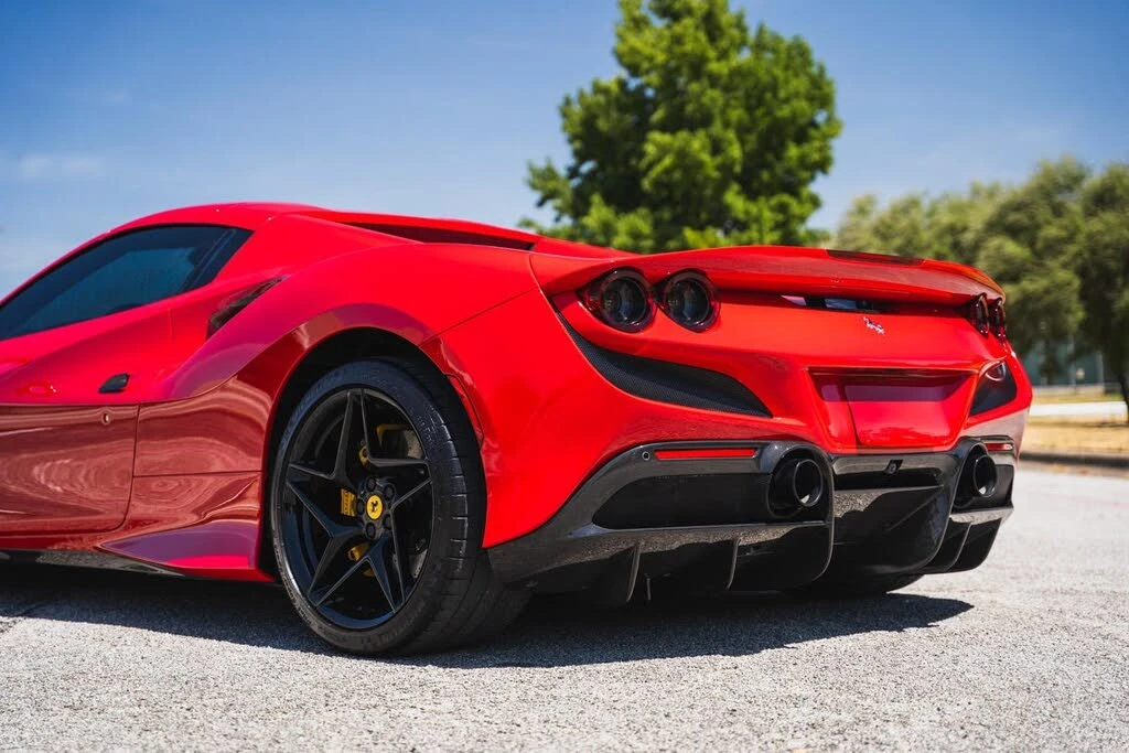 2021 Ferrari F8 Spider - Image 21 of 31