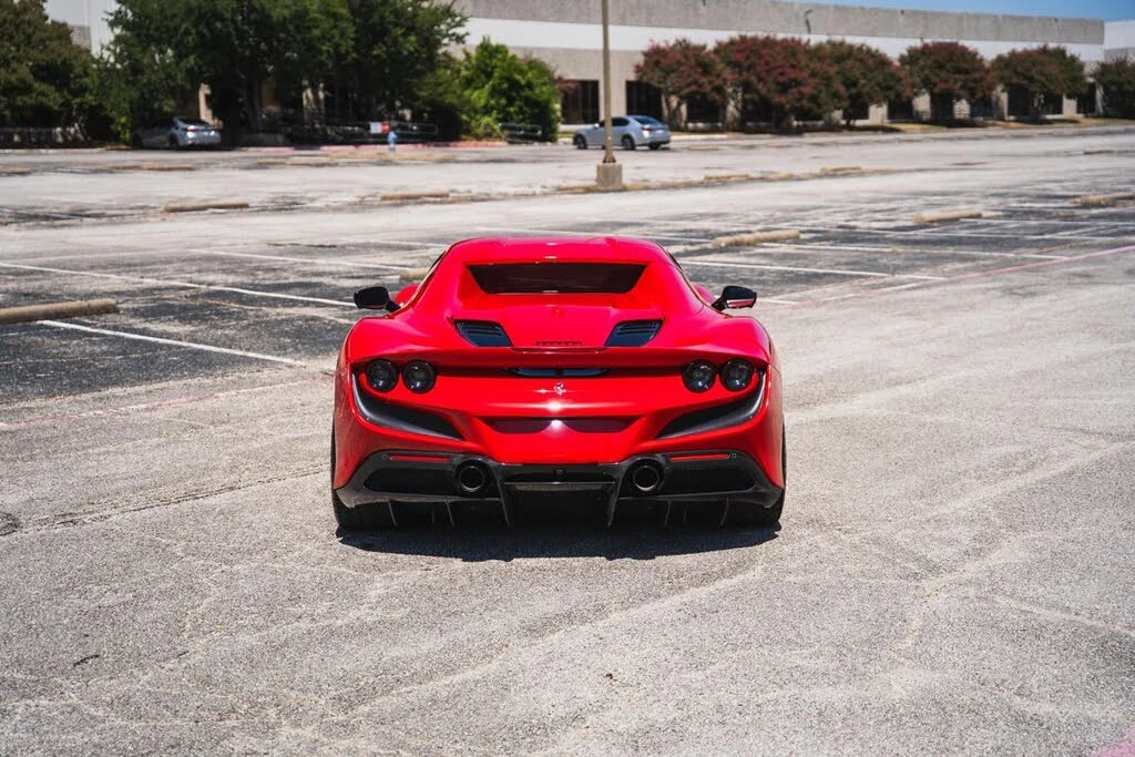 2021 Ferrari F8 Spider - Image 27 of 31