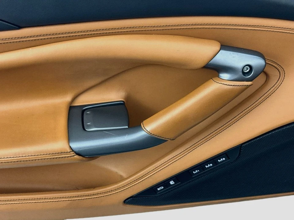 2021 Ferrari F8 Spider - Image 18 of 31