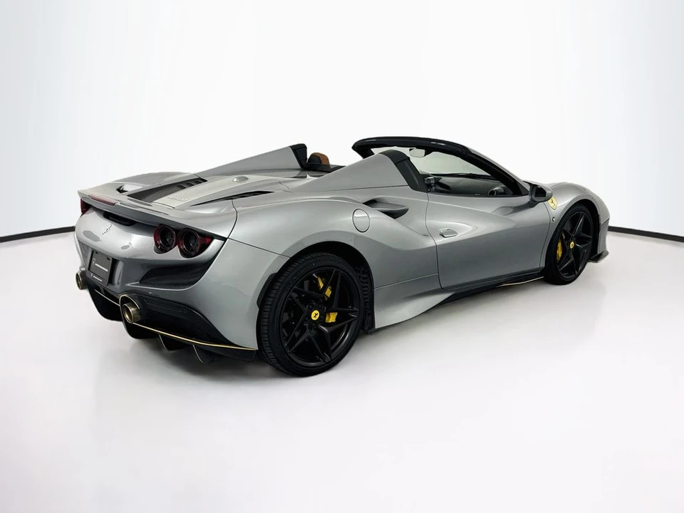 2021 Ferrari F8 Spider - Image 5 of 31