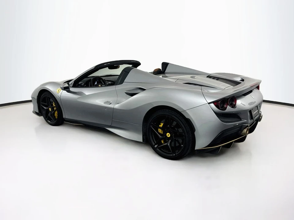 2021 Ferrari F8 Spider - Image 7 of 31