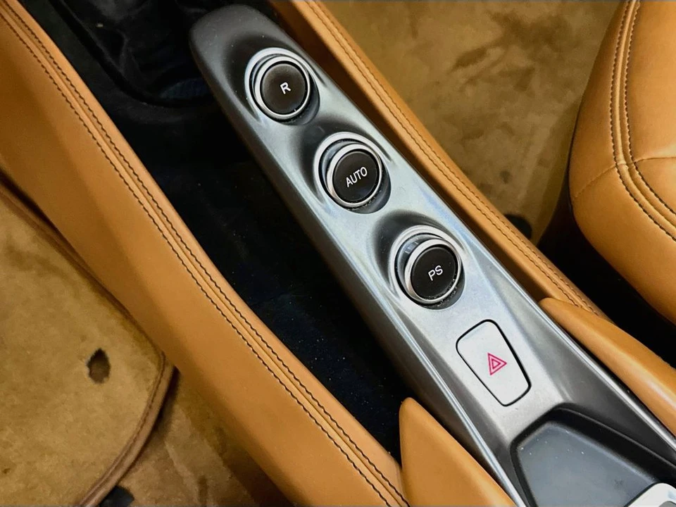 2021 Ferrari F8 Spider - Image 17 of 31
