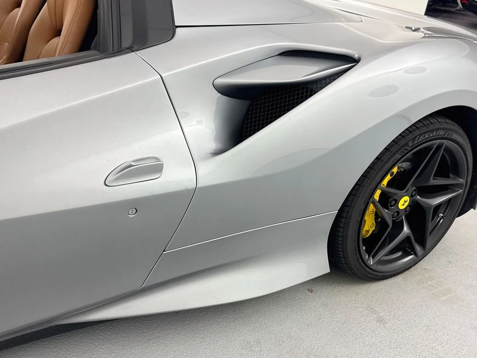 2021 Ferrari F8 Spider - Image 26 of 31