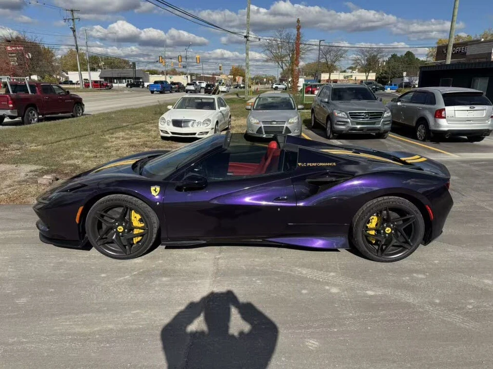 2021 Ferrari F8 Spider - Image 2 of 17
