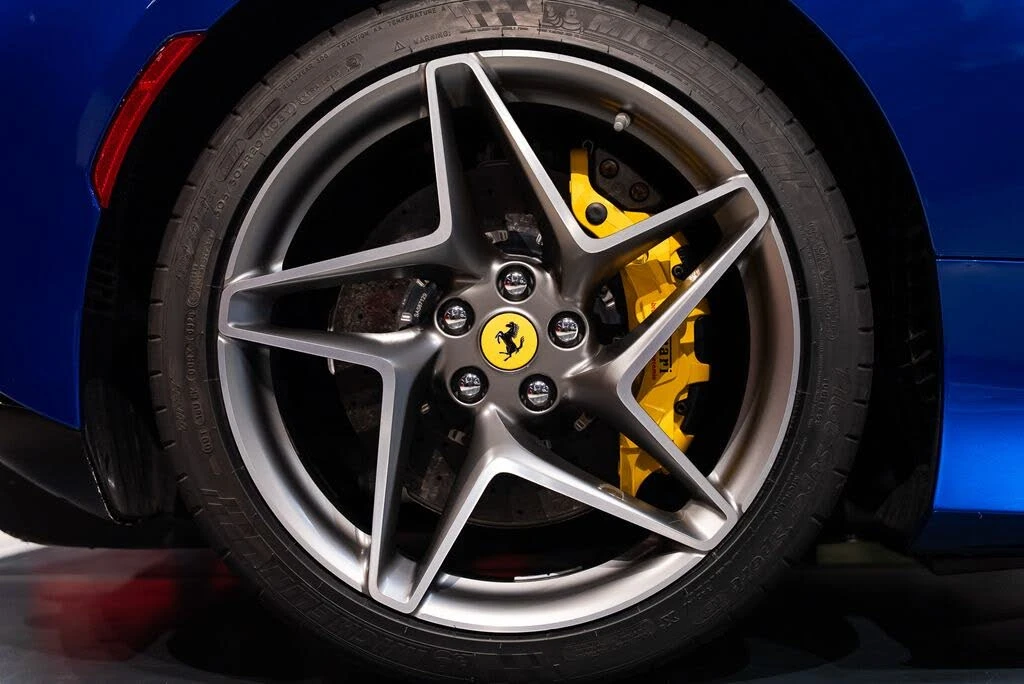 2021 Ferrari F8 Spider - Image 15 of 31