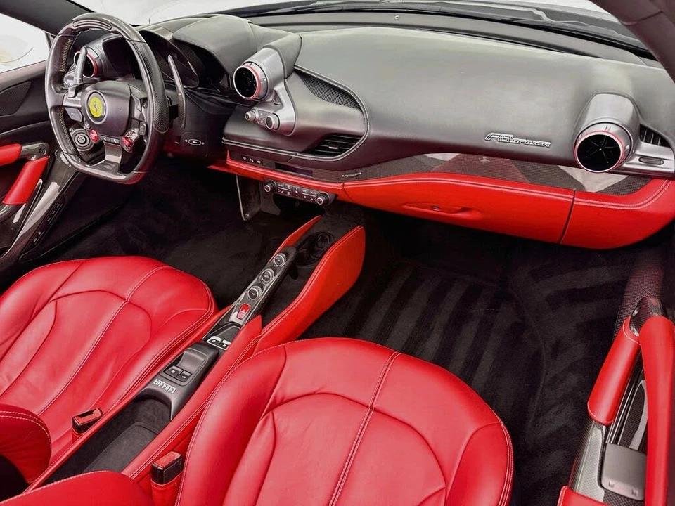2021 Ferrari F8 Spider - Image 25 of 31