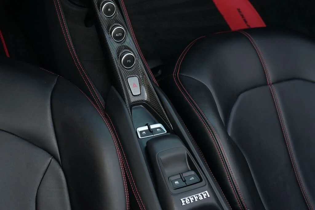 2021 Ferrari F8 Spider - Image 22 of 31