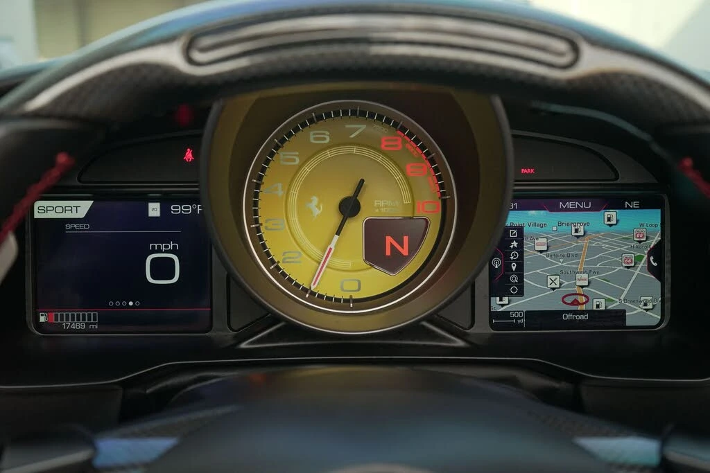 2021 Ferrari F8 Spider - Image 19 of 31