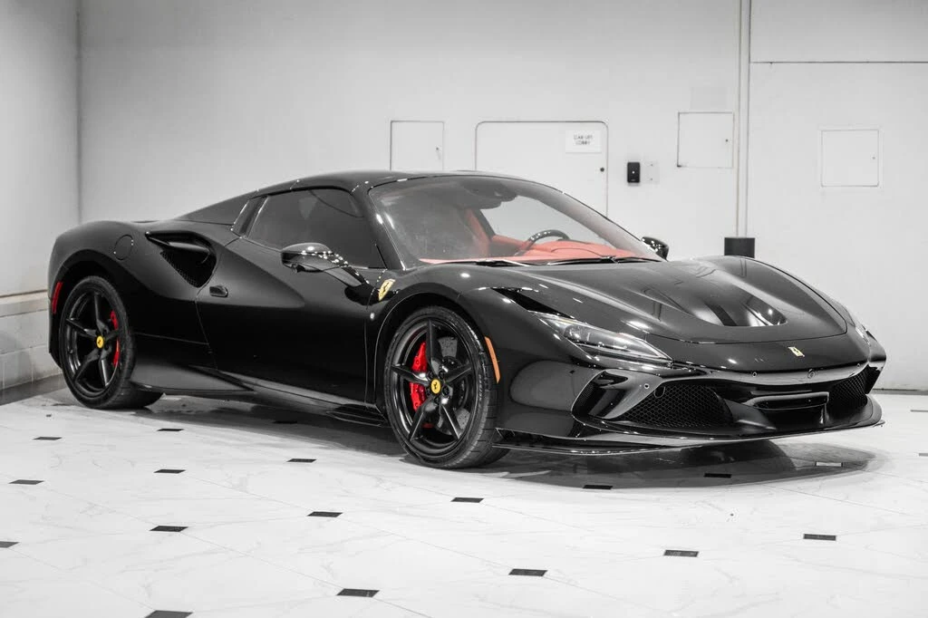 2021 Ferrari F8 Spider - Image 10 of 31