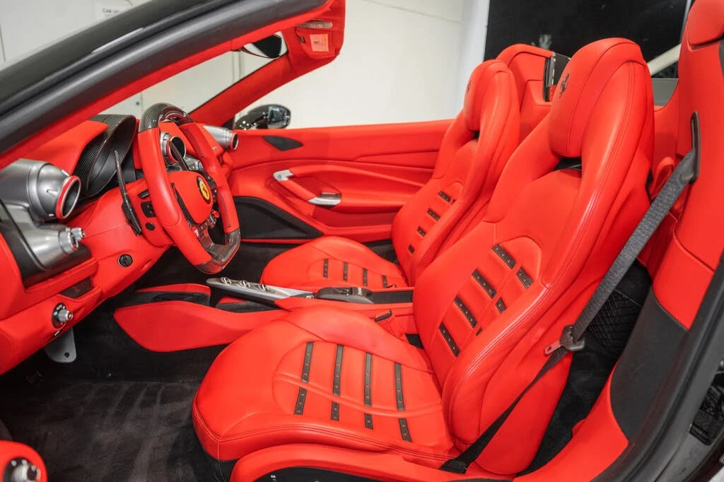 2021 Ferrari F8 Spider - Image 2 of 31