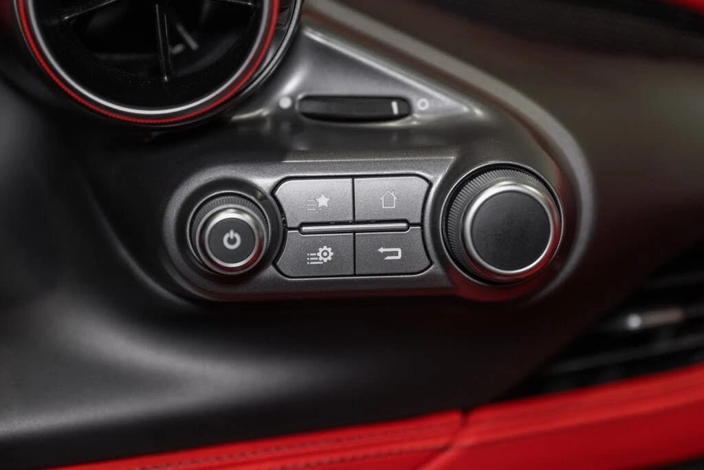 2021 Ferrari F8 Spider - Image 30 of 31