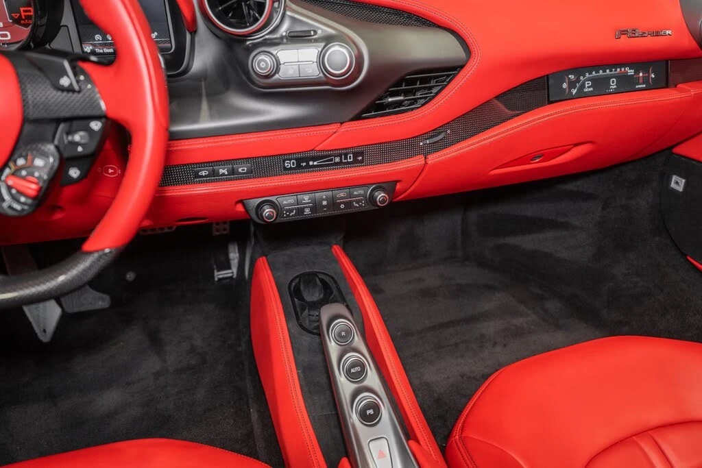 2021 Ferrari F8 Spider - Image 28 of 31