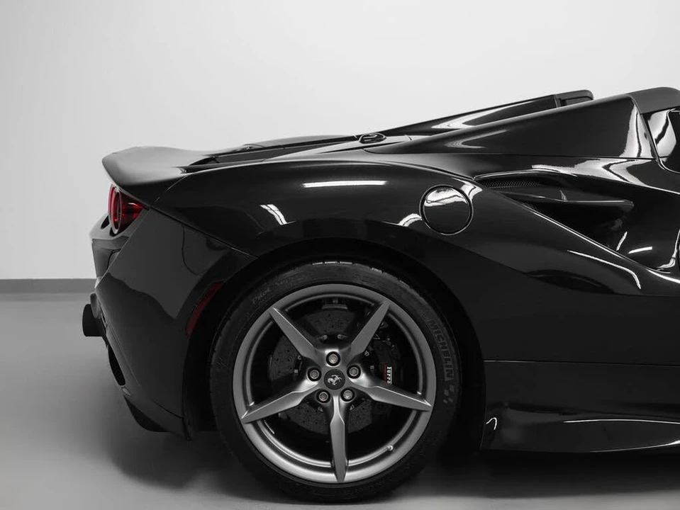 2021 Ferrari F8 Spider - Image 31 of 31