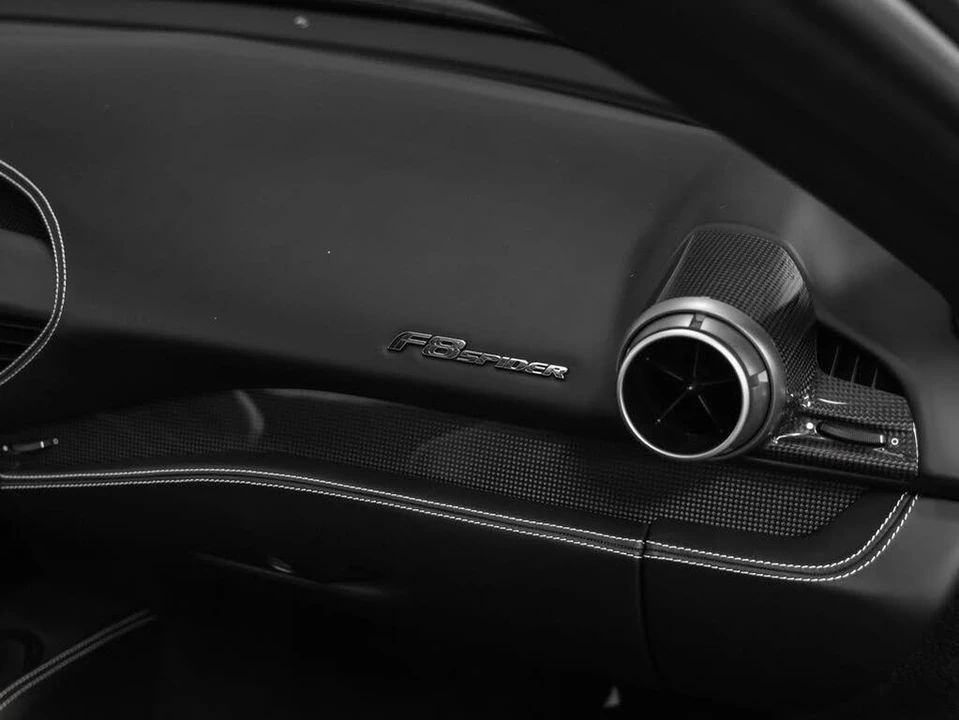 2021 Ferrari F8 Spider - Image 25 of 31