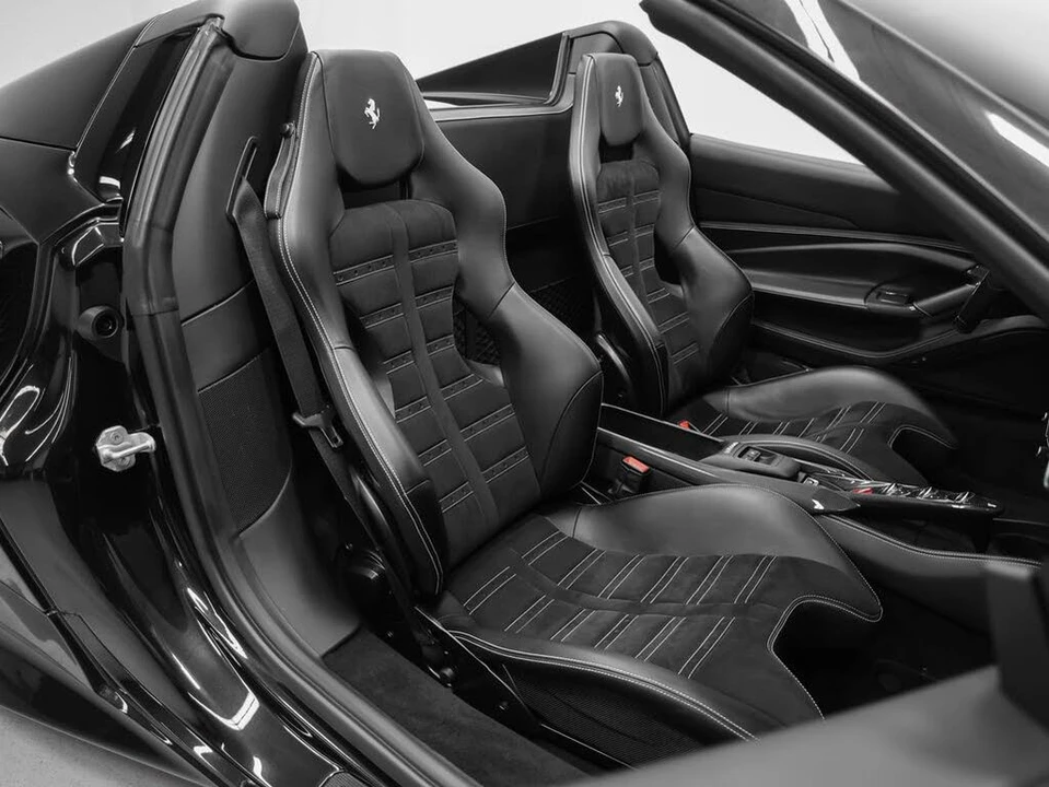 2021 Ferrari F8 Spider - Image 20 of 31