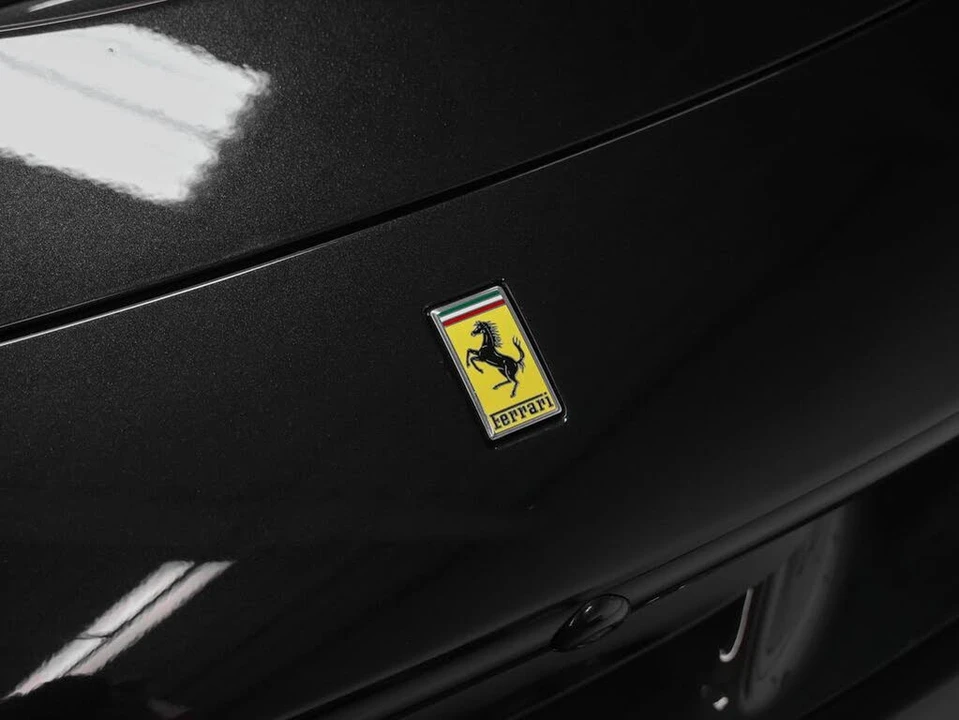 2021 Ferrari F8 Spider - Image 7 of 31