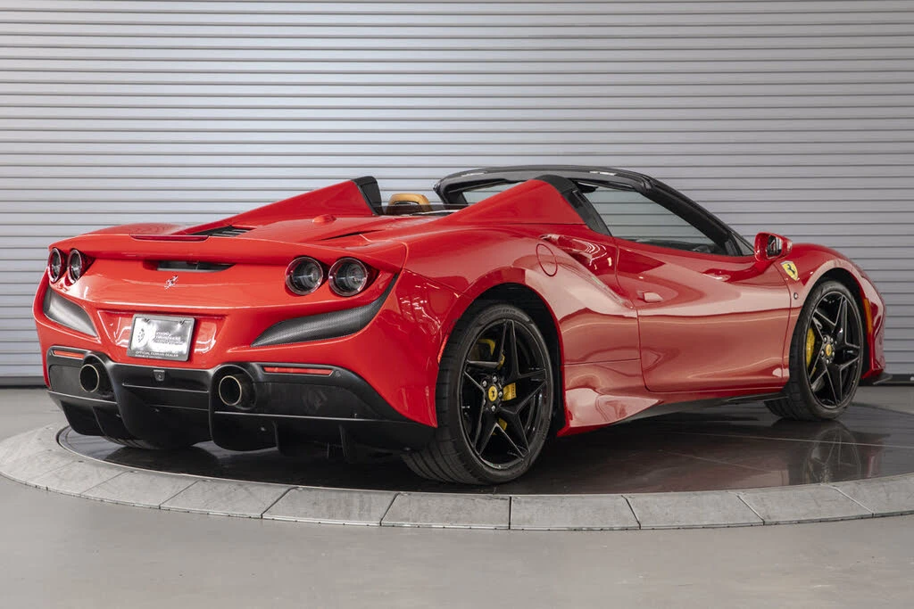2021 Ferrari F8 Spider - Image 5 of 31