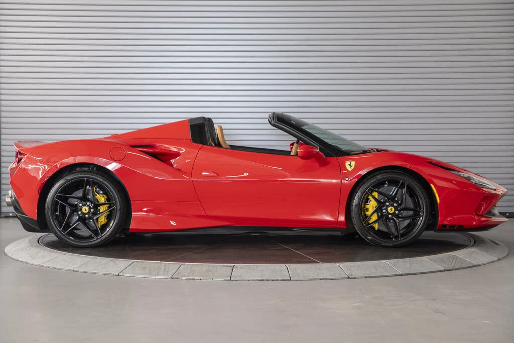 2021 Ferrari F8 Spider - Image 6 of 31