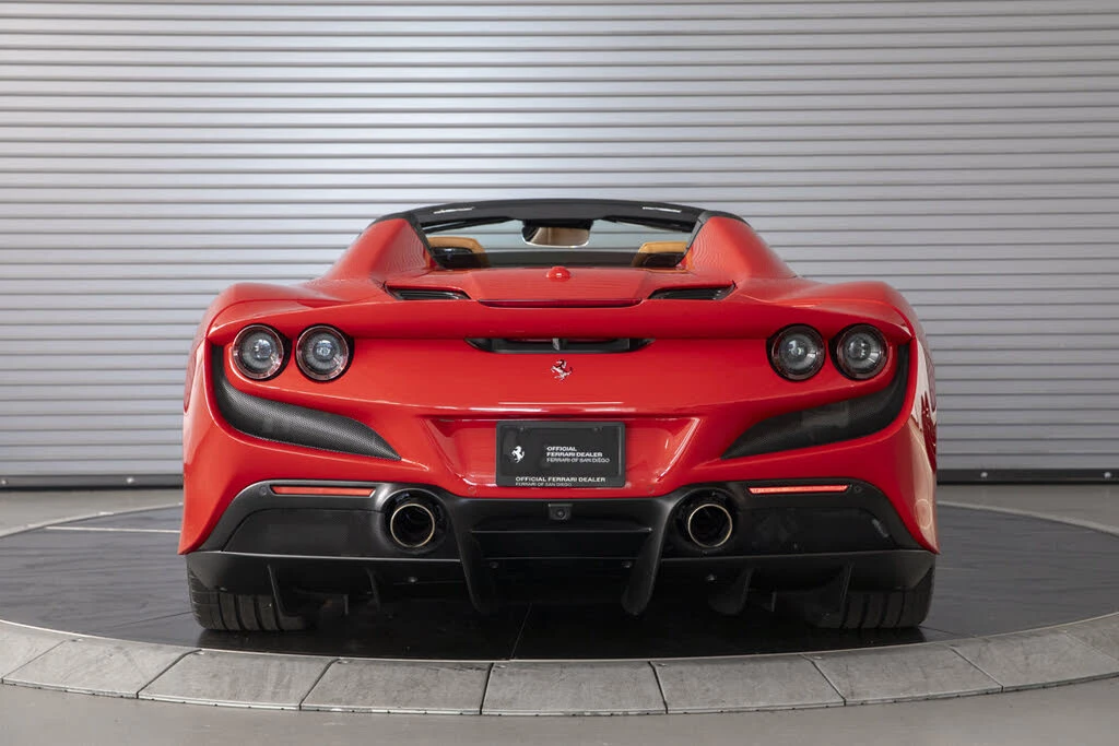 2021 Ferrari F8 Spider - Image 4 of 31