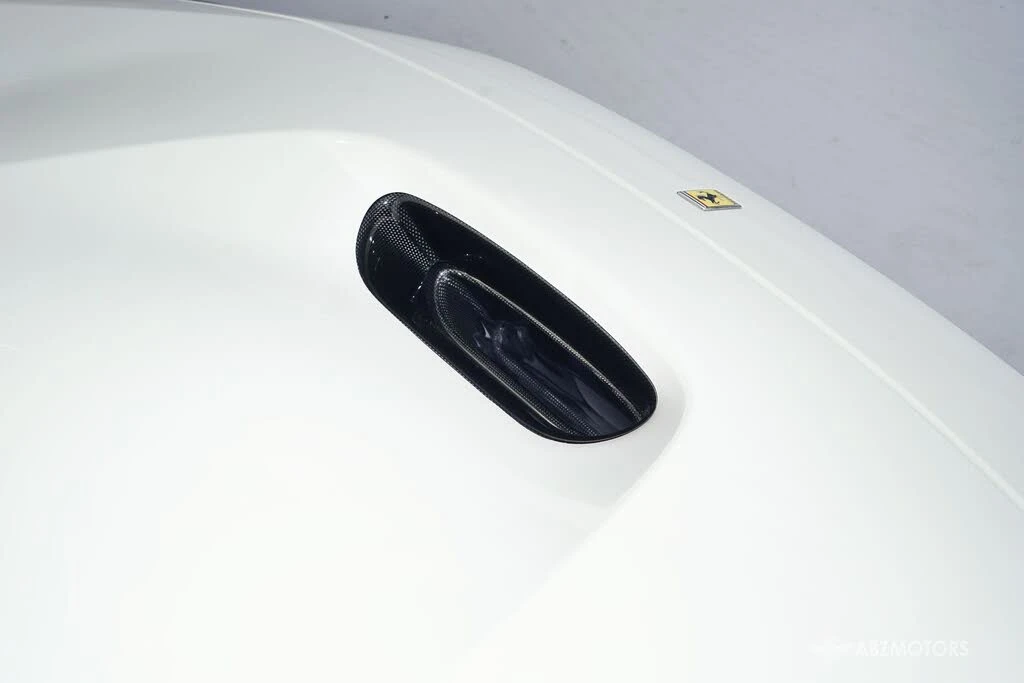 2021 Ferrari F8 Spider - Image 10 of 31