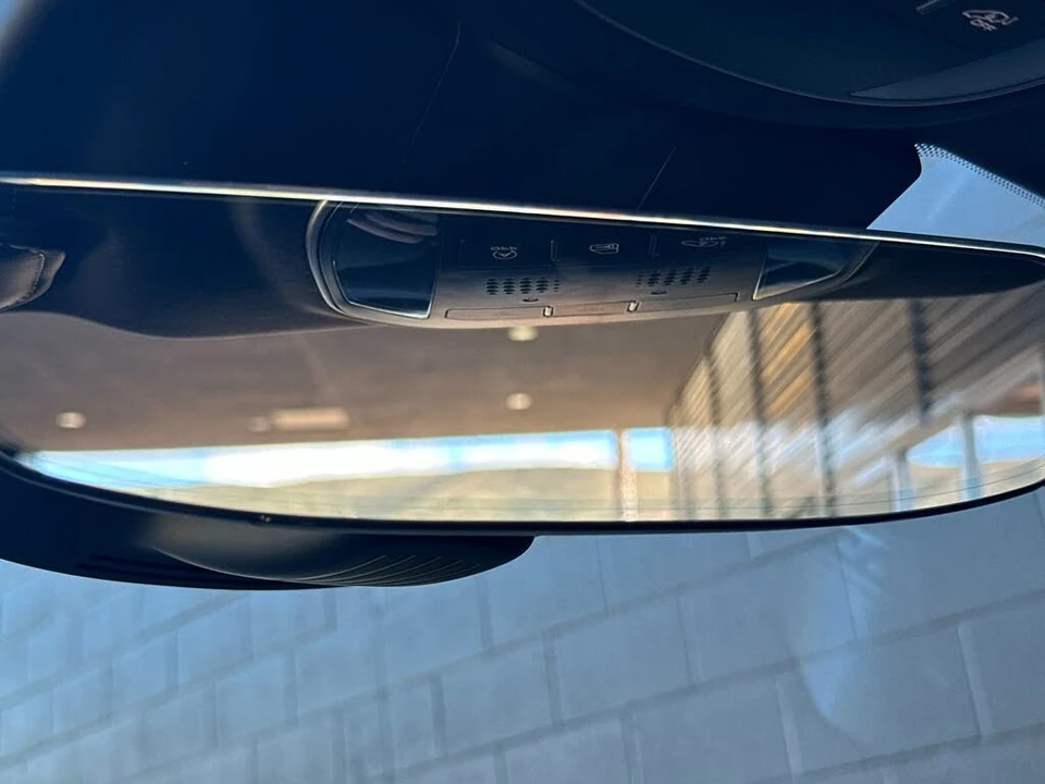 2021 Ferrari F8 Spider - Image 21 of 31