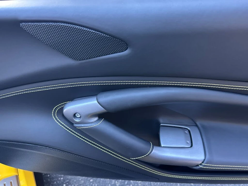 2021 Ferrari F8 Spider - Image 19 of 31
