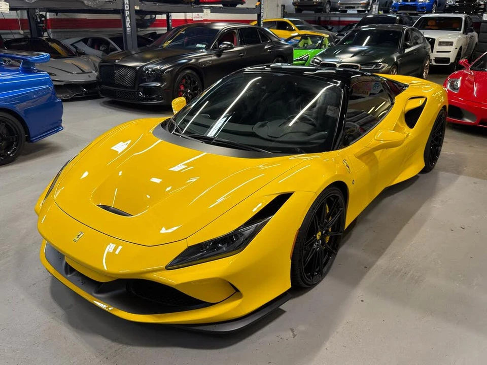 2021 Ferrari F8 Spider - Image 27 of 29