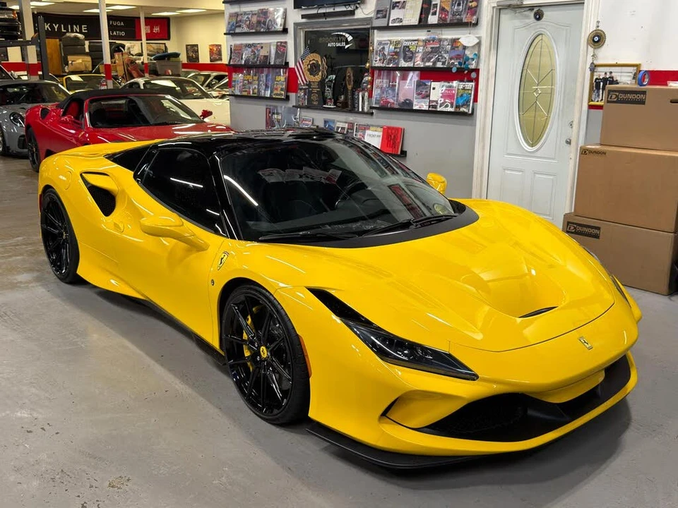 2021 Ferrari F8 Spider - Image 26 of 29