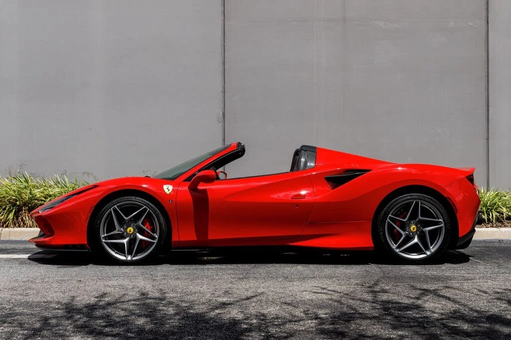 2021 Ferrari F8 Spider - Image 2 of 31