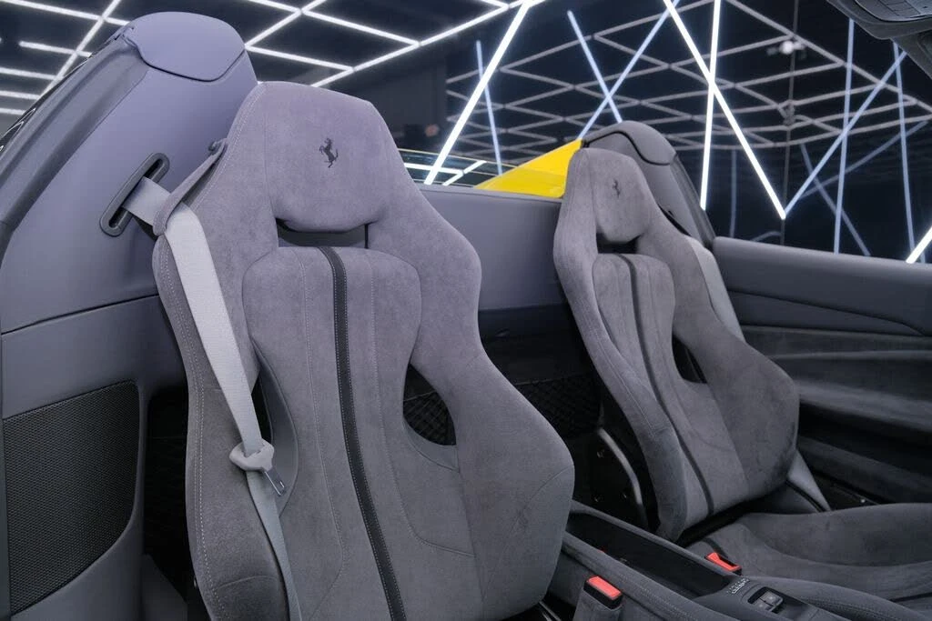 2021 Ferrari F8 Spider - Image 20 of 31